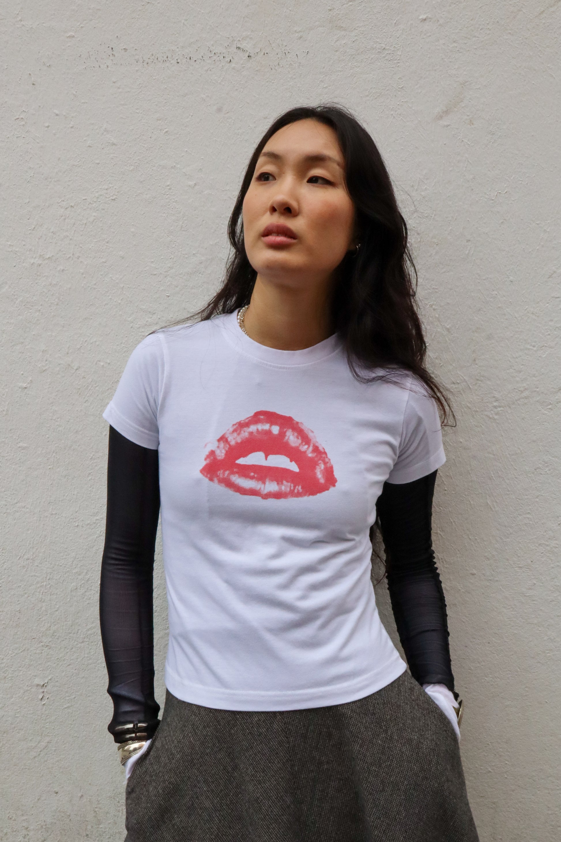 The lips tee